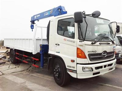 Xe tải Hino FG8JPSL gắn cẩu Tadano 5 tấn
