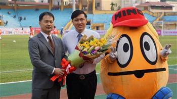 V.League 2016 đã chính thức được khai mạc – HINO Việt Nam tài trợ cùng giải đấu